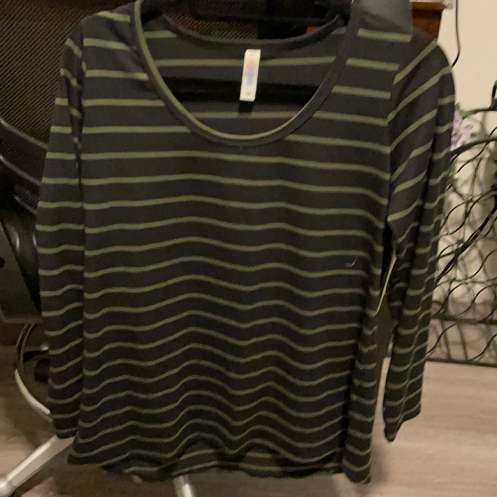 luLaRoe Tunic Long Sleeve medium NWT